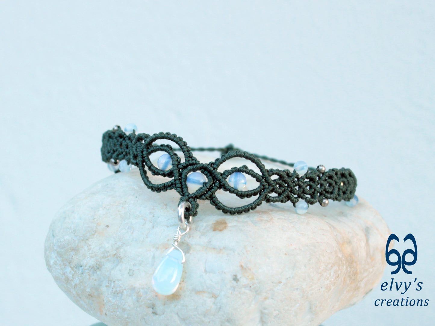 Handmade Khaki Green Macrame Necklace with Moonstone Gemstones Adjustable