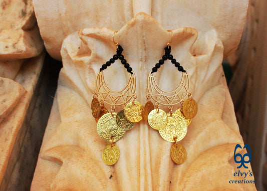 Gold Macrame Earrings with Onyx Gemstones Gypsy Earrings with Coins Boho Dangle with Coins, Μακραμέ Σκουλαρίκια με Χρυσά Φλουριά και Κρυστάλλους Όνυχα
