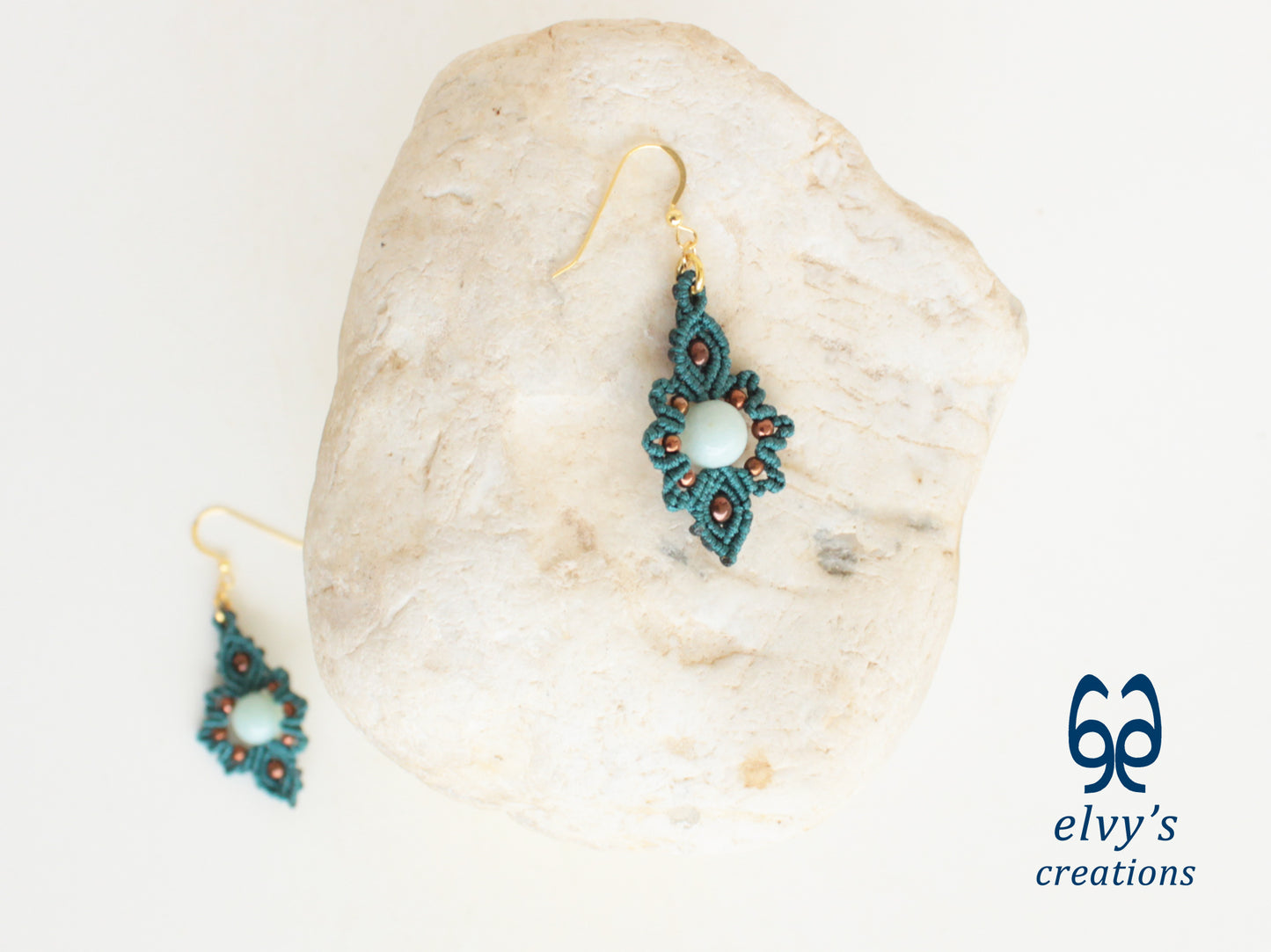 Handmade Emerald Green Macrame Earrings with Chalcedony Gemstones