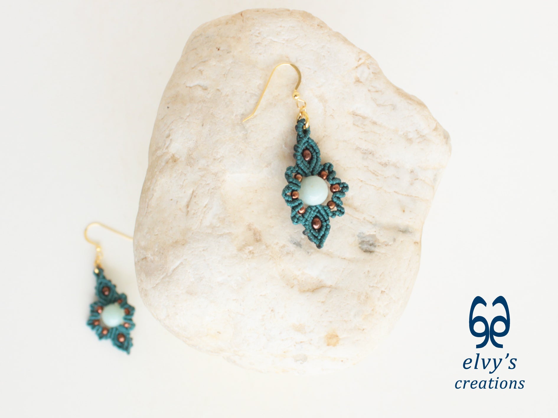 Handmade Emerald Green Macrame Earrings with Chalcedony Gemstones