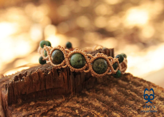 Beige Macramé Bracelet with Turquoise Gemstones