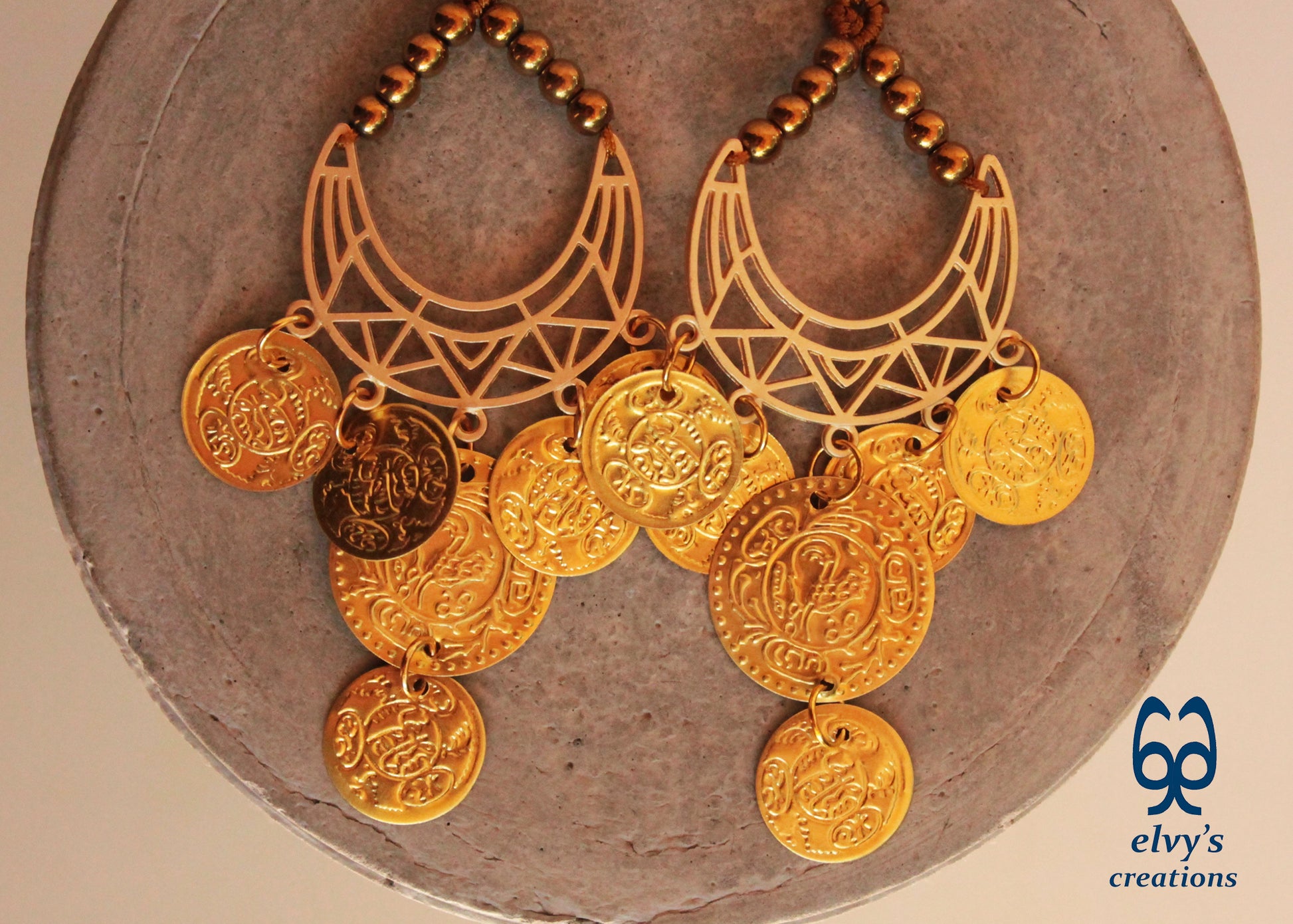 Gold Macrame Earrings with Hematite Gemstones Gypsy Earrings with Coins Boho Dangle with Coins, Μακραμέ Σκουλαρίκια με Χρυσά Φλουριά και Κρυστάλλους Αιματίτη