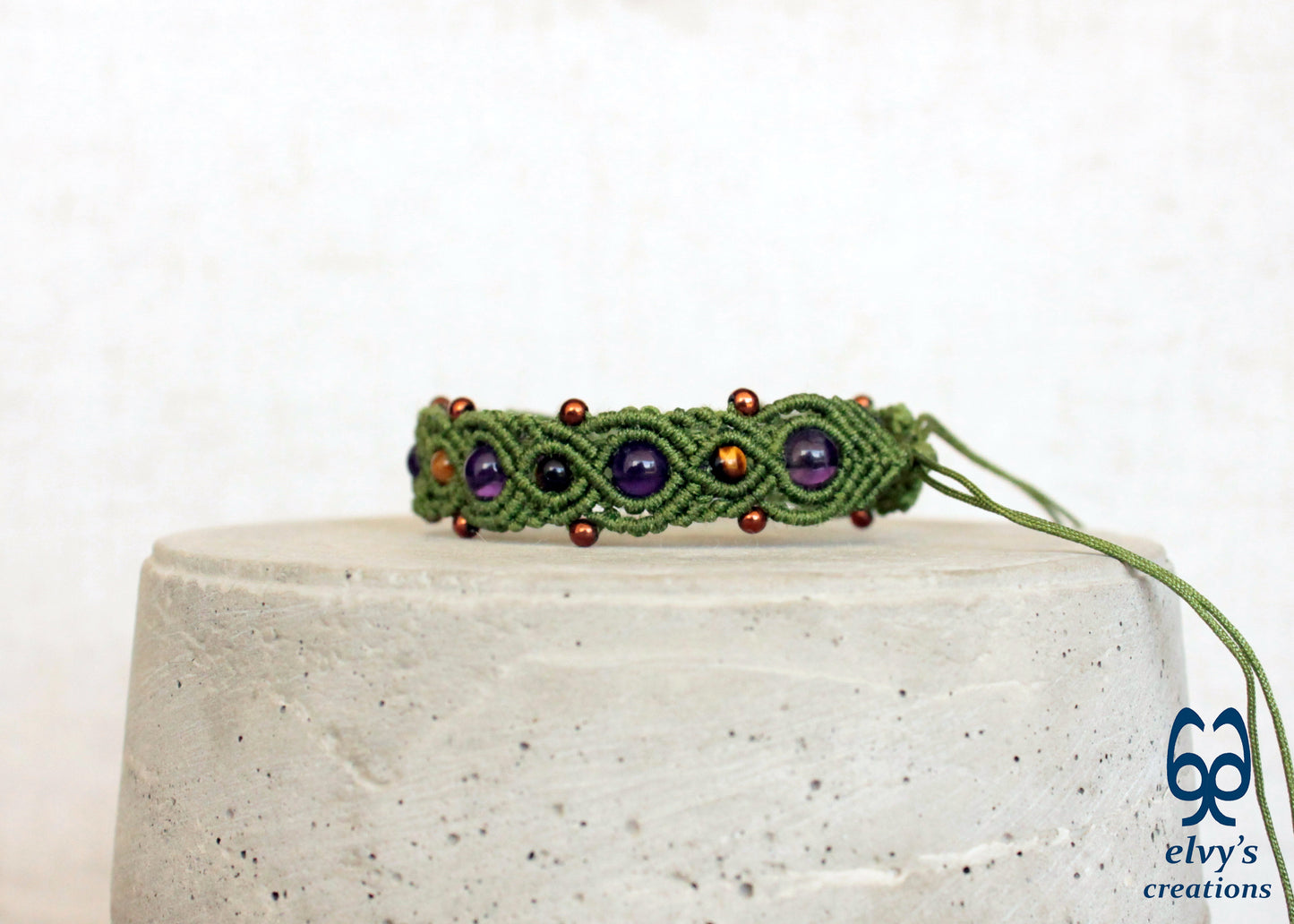 Green Macrame Bracelet with Amethyst, Hematite and Tiger Eye Bracelet for Women