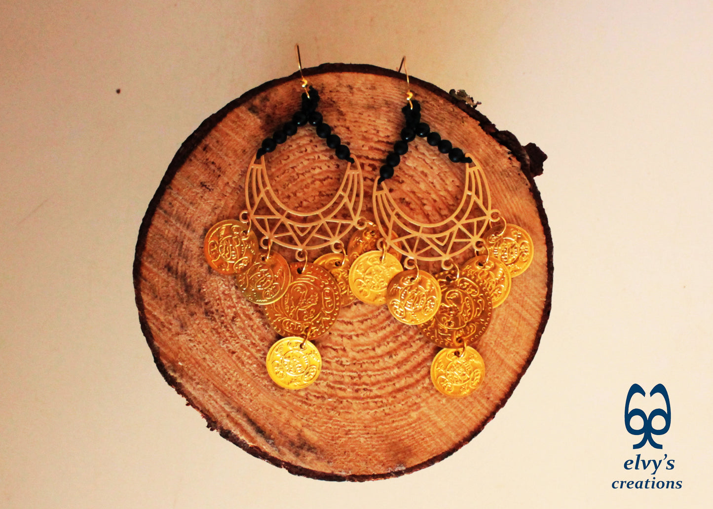 Gold Macrame Earrings with Onyx Gemstones Gypsy Earrings with Coins Boho Dangle with Coins, Μακραμέ Σκουλαρίκια με Χρυσά Φλουριά και Κρυστάλλους Όνυχα
