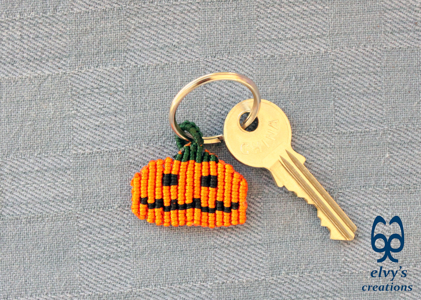Handmade Macrame Key Chain, Housewarming Gift, Small Unique Gift for Woman and Man